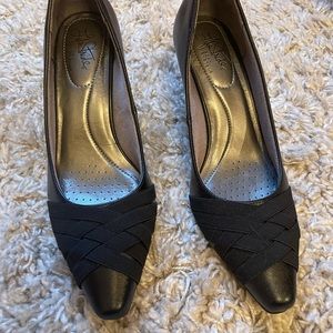 NIB Life Stride Kimble Soft System High Heels, size 7.5
